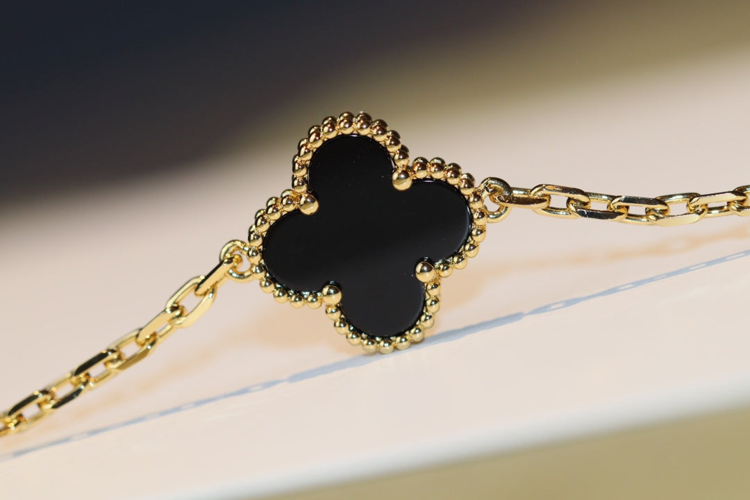 [Windsor Jewelry]CLOVER 20 MOTIFS ONYX ROSE GOLD
