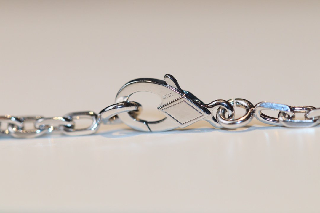 [Windsor Jewelry]CLOVER 20 MOTIFS ONYX DIAMOND SILVER