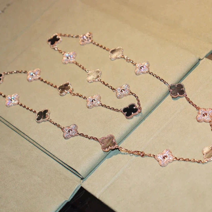 [Windsor Jewelry]CLOVER 20 MOTIFS DARK MOP DIAMOND  NECKLACE