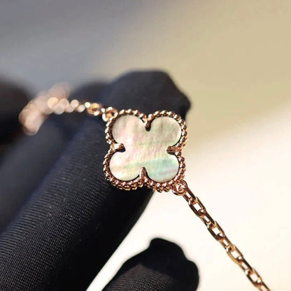 [Windsor Jewelry]CLOVER 20 MOTIFS DARK MOP DIAMOND  NECKLACE