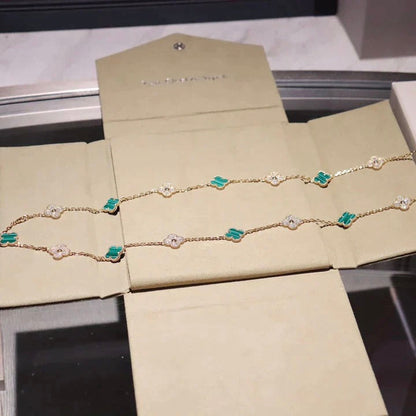 [Windsor Jewelry]CLOVER 20 MOTIFS MALACHITE DIAMOND NECKLACE
