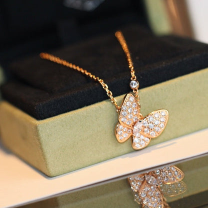 [Windsor Jewelry]BUTTERFLY DIAMOND NECKLACE