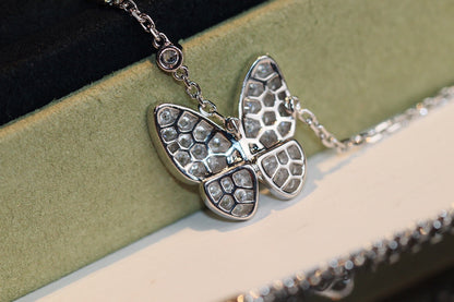 [Windsor Jewelry]BUTTERFLY DIAMOND NECKLACE