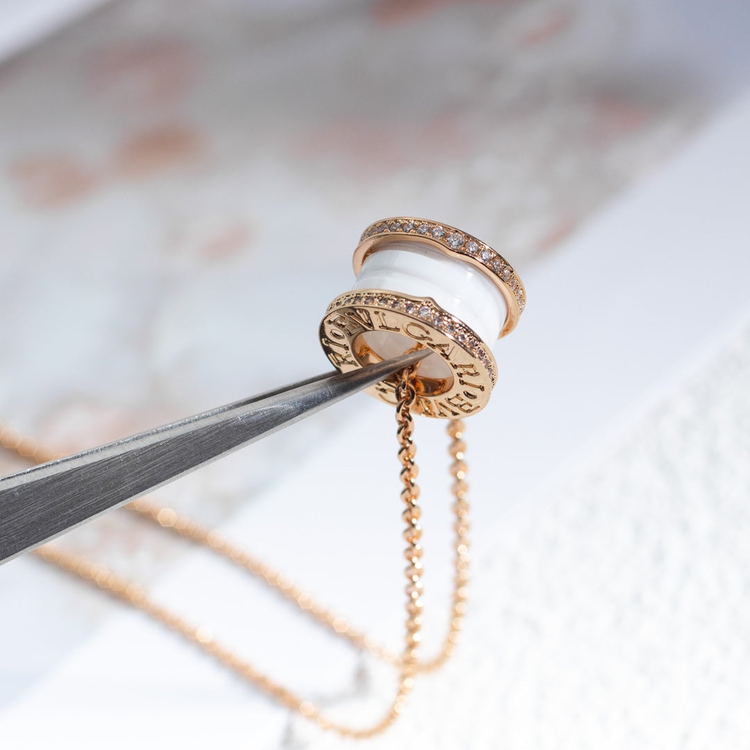 [Windsor Jewelry]ZERO 1 WHITE CERAMIC PINK GOLD DIAMOND NECKLACE