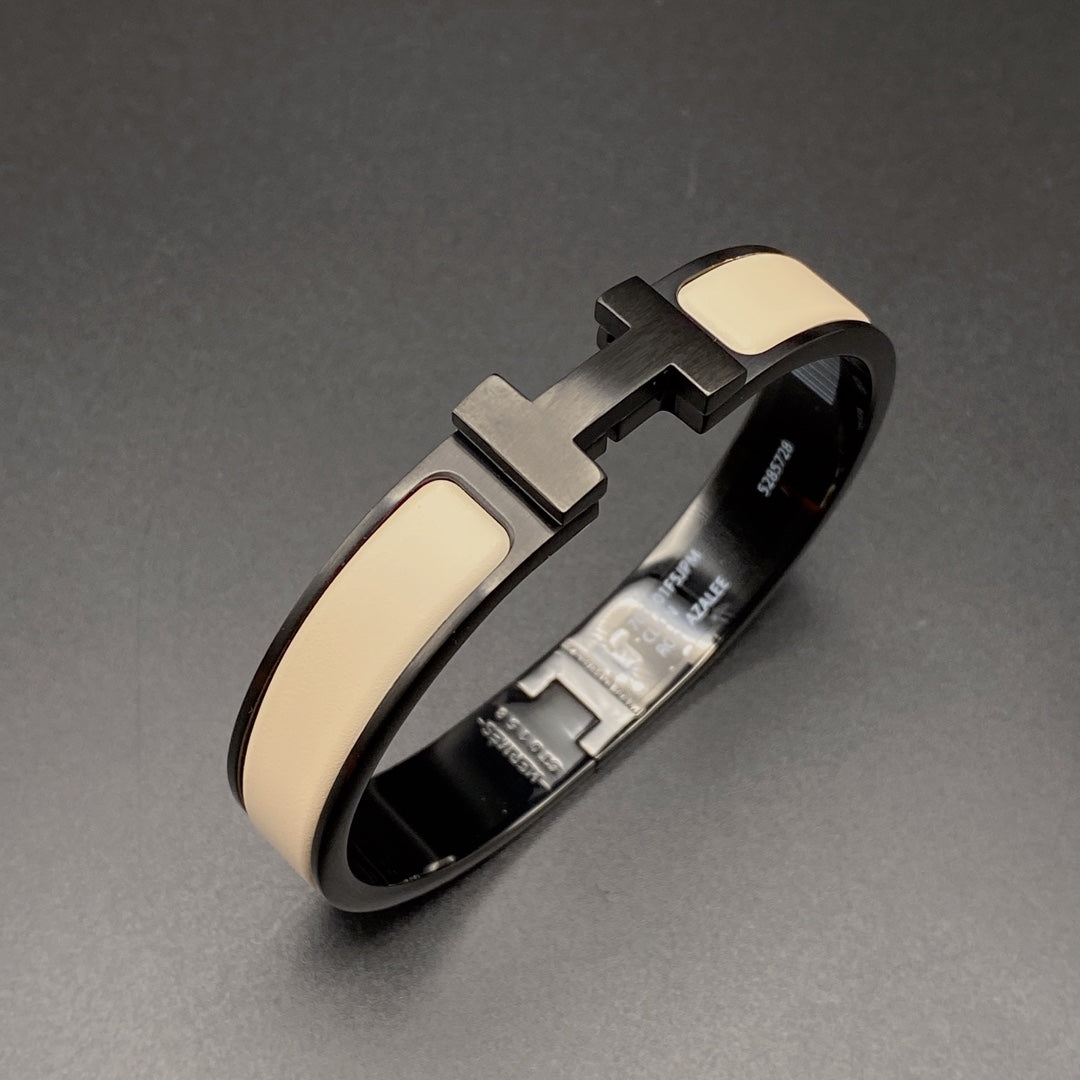 [Windsor Jewelry]H BRACELET 12MM BLACK BEIGE CERAMIC