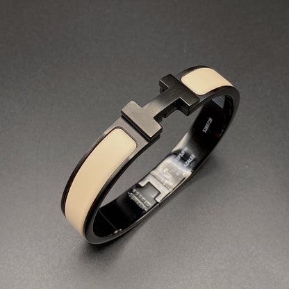 [Windsor Jewelry]H BRACELET 12MM BLACK BEIGE CERAMIC