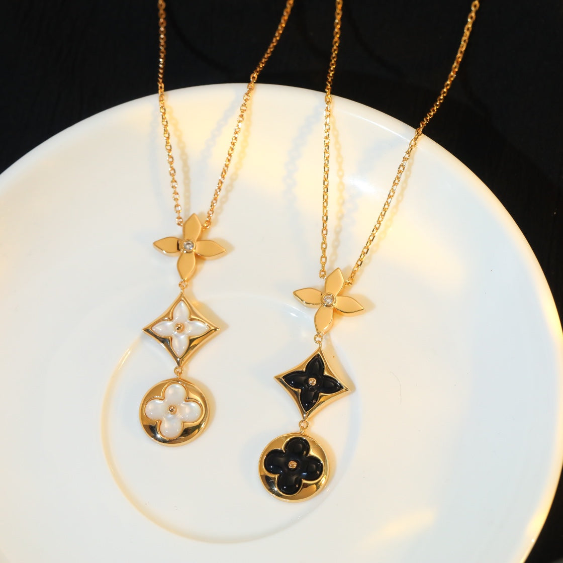 [Windsor Jewelry]STAR AND SUN ONYX PINK GOLD NECKLACE