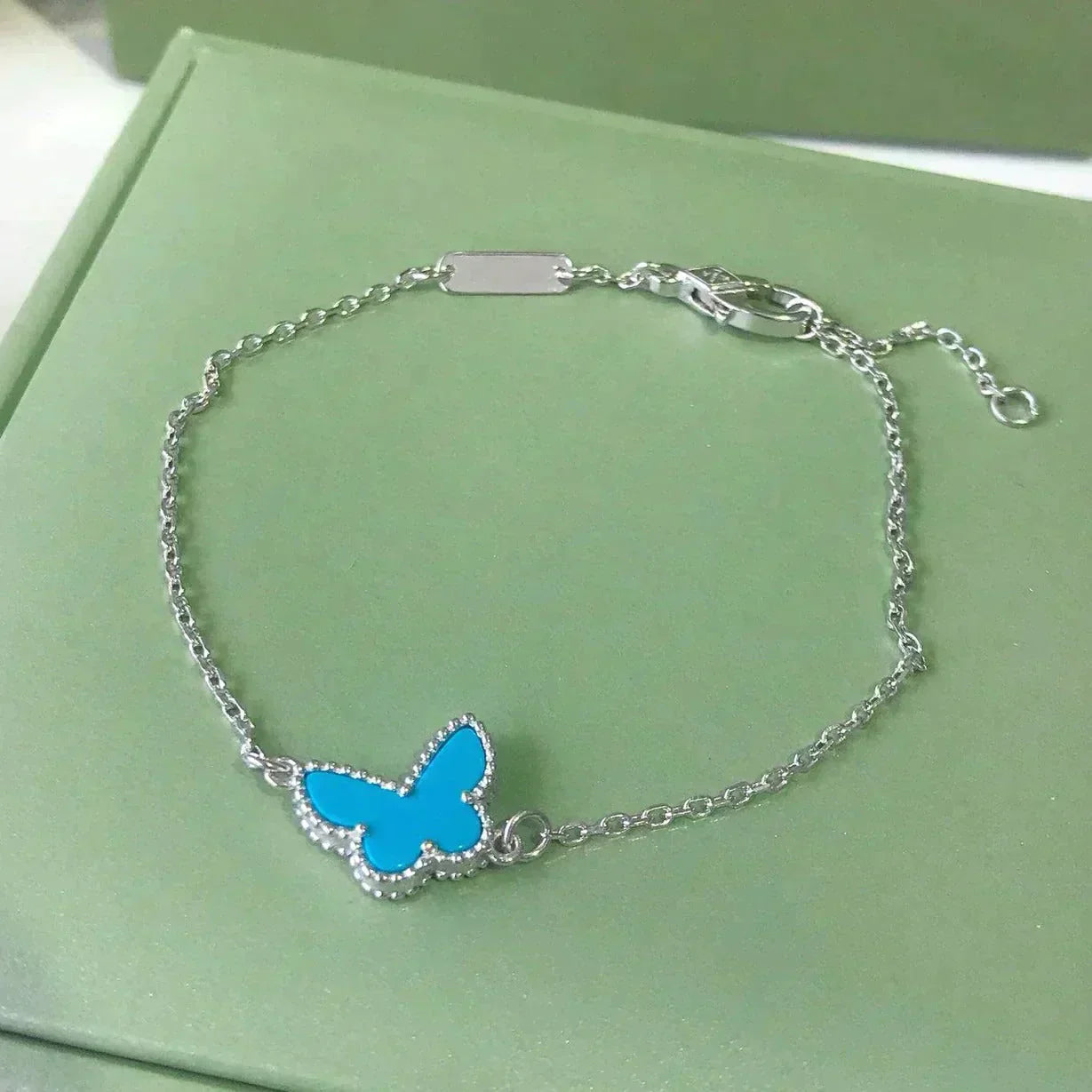 [Windsor Jewelry]BUTTERFLY TURQUOISE BUTTERFLY BRACELET SILVER