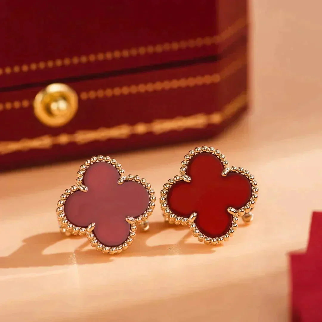 [Windsor Jewelry]CLOVER MEDIUM 1 MOTIFS CARNELIAN  EARRINGS
