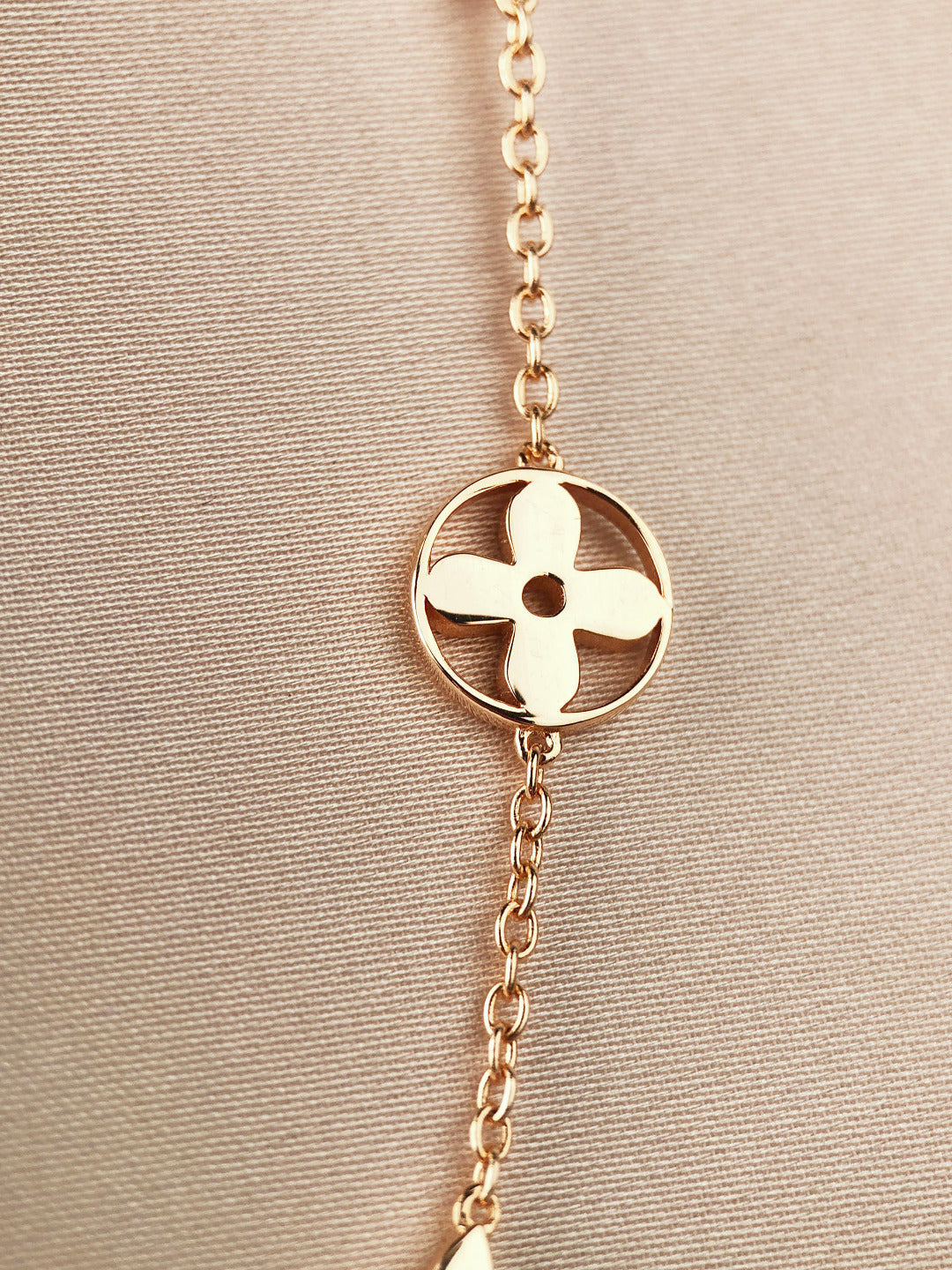 [Windsor Jewelry]STAR AND SUN 7 MOTIFS GOLD BRACELET