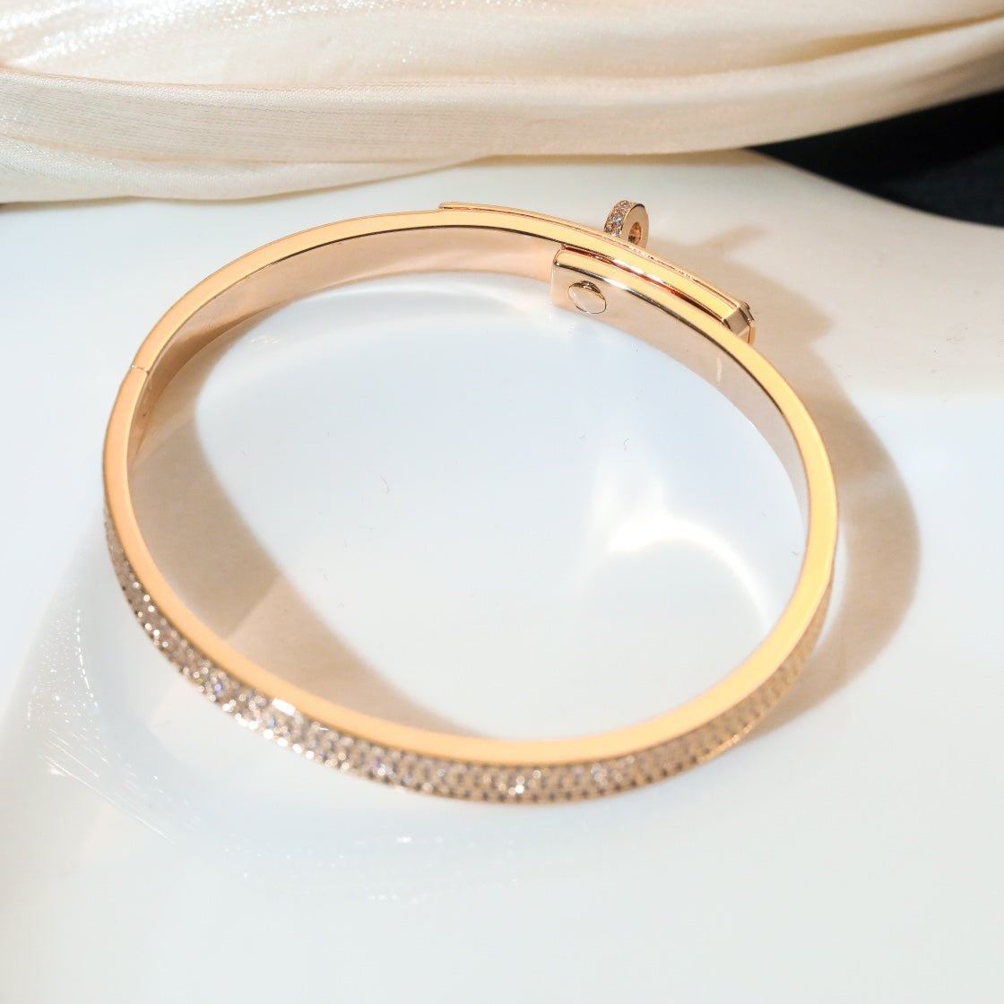 [Windsor Jewelry]KELLY BRACELET DIAMOND PAVED