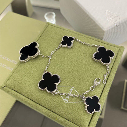 [Windsor Jewelry]CLOVER 5 MOTIFS SIVLER ONYX BRACELET