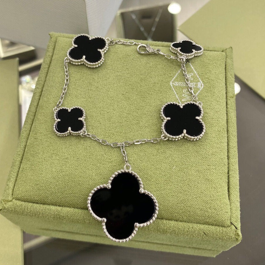 [Windsor Jewelry]CLOVER 5 MOTIFS SIVLER ONYX BRACELET