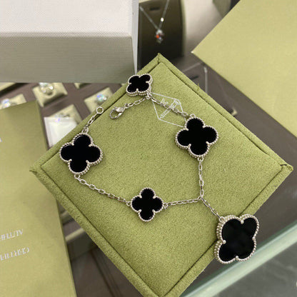 [Windsor Jewelry]CLOVER 5 MOTIFS SIVLER ONYX BRACELET