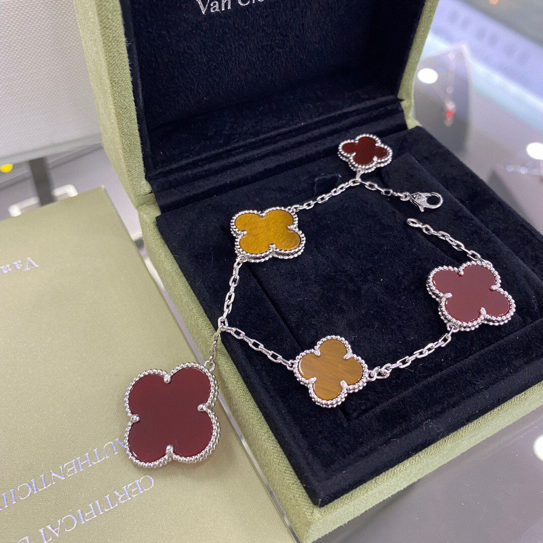[Windsor Jewelry]CLOVER 5 MOTIFS SIVLER CARNELIAN TIGER EYE BRACELET