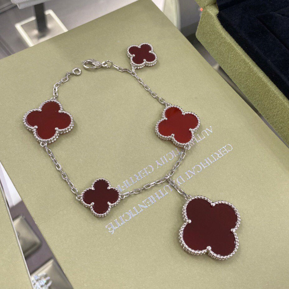 [Windsor Jewelry]CLOVER 5 MOTIFS SIVLER CARNELIAN BRACELET