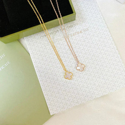 [Windsor Jewelry]CLOVER MINI 9.5MM WHITE MOTHER-OF-PEARL NECKLACE