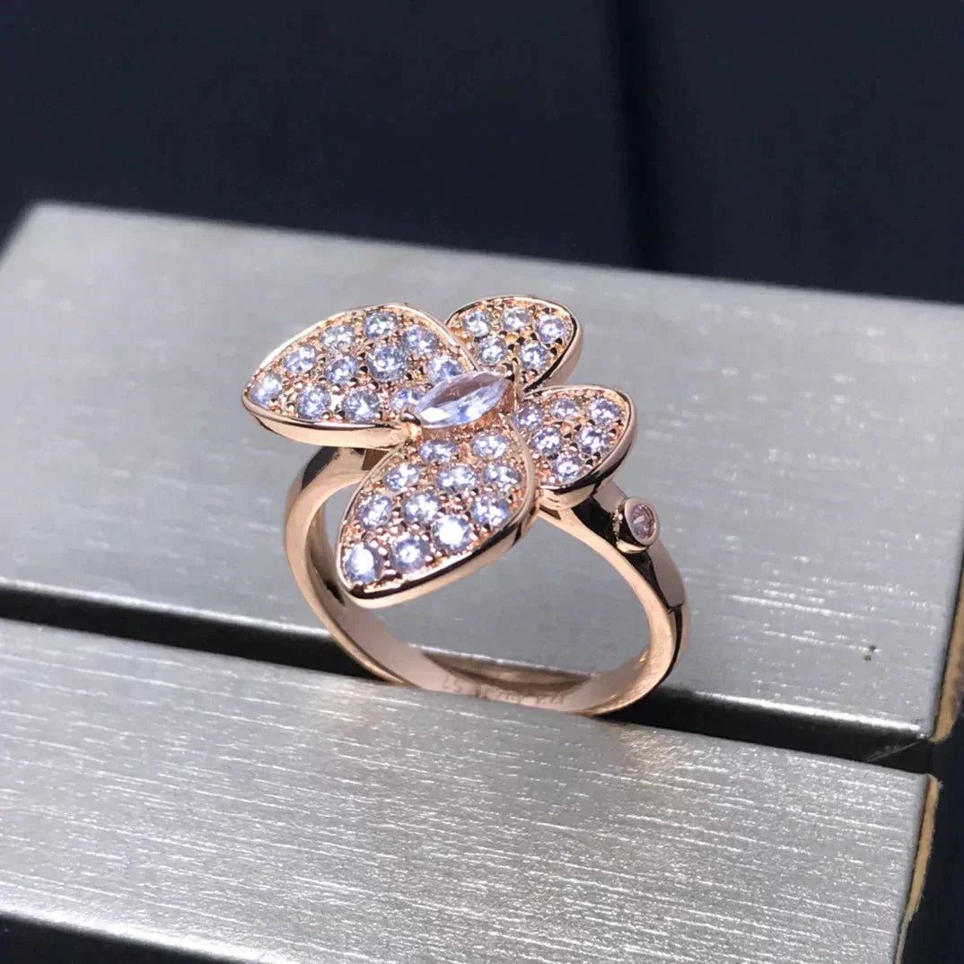 [Windsor Jewelry]BUTTERFLY PINK GOLD DIAMOND RING