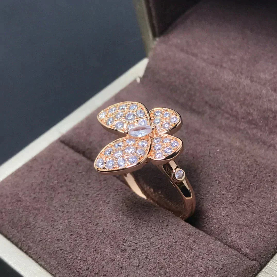 [Windsor Jewelry]BUTTERFLY PINK GOLD DIAMOND RING