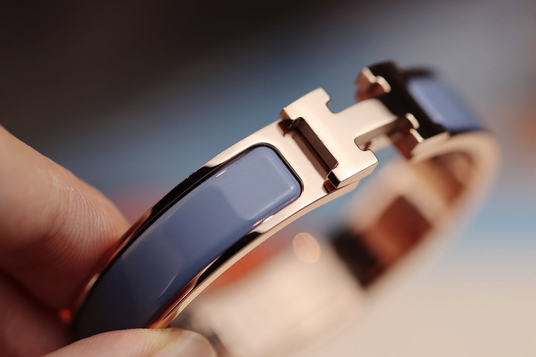 [Windsor Jewelry]H BRACELET 12MM BLUE GRAY