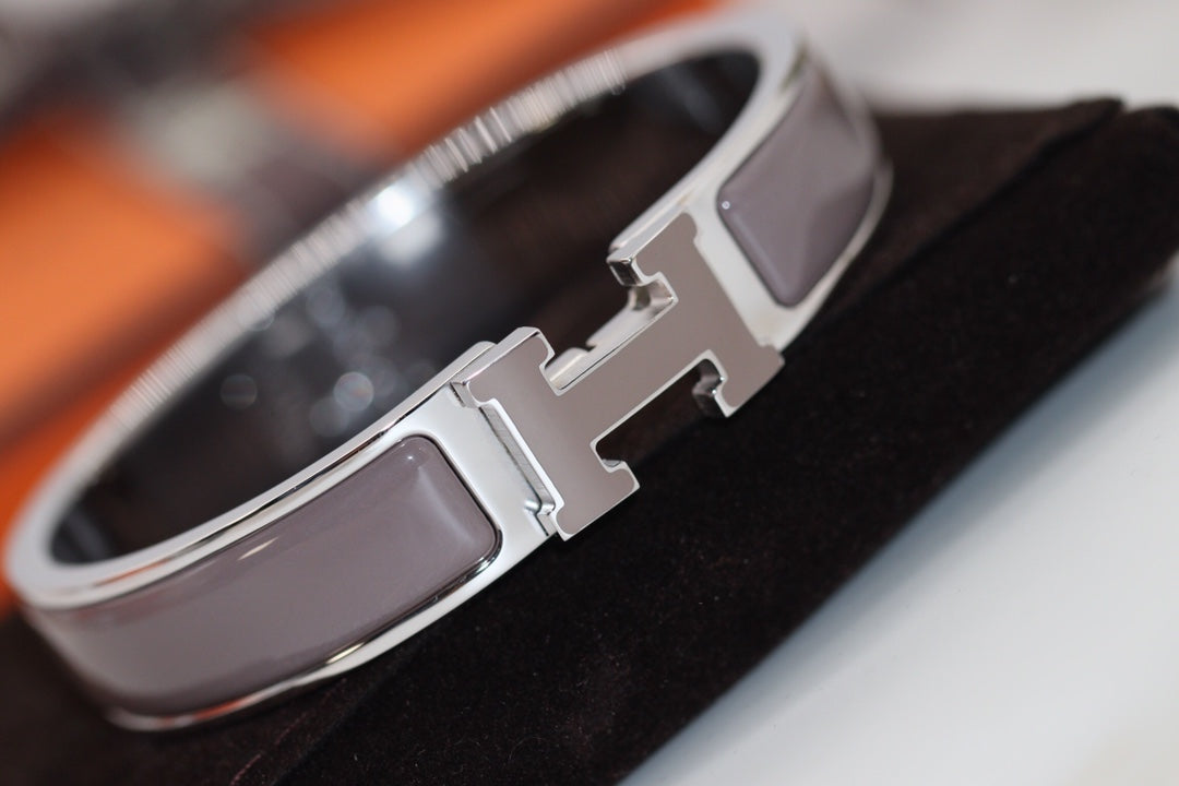 [Windsor Jewelry]H BRACELET 12MM BROWN