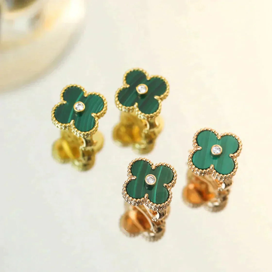 [Windsor Jewelry]CLOVER MEDIUM 1 MOTIFS MALACHITE DIAMOND EARRINGS
