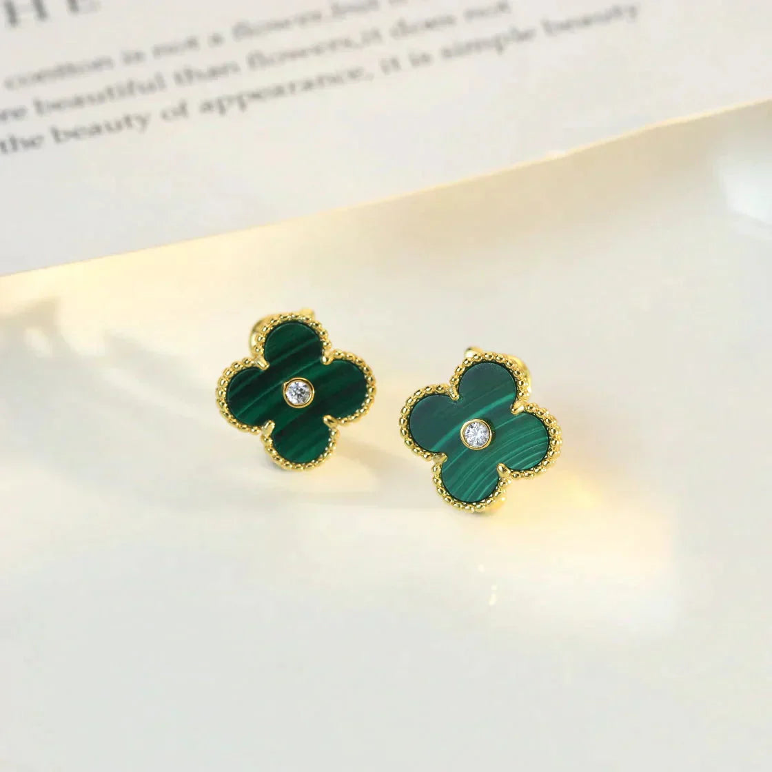[Windsor Jewelry]CLOVER MEDIUM 1 MOTIFS MALACHITE DIAMOND EARRINGS