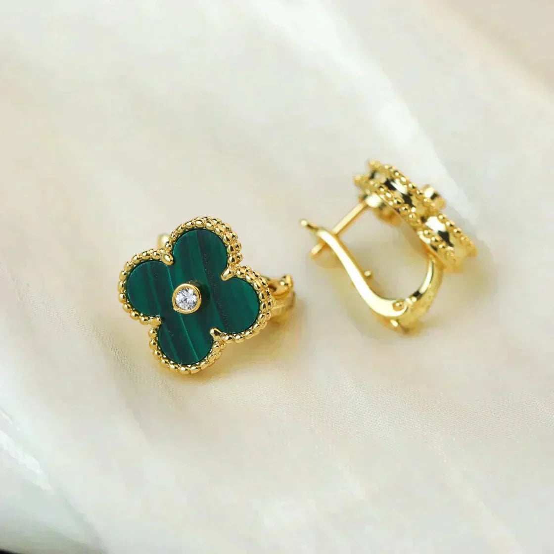 [Windsor Jewelry]CLOVER MEDIUM 1 MOTIFS MALACHITE DIAMOND EARRINGS