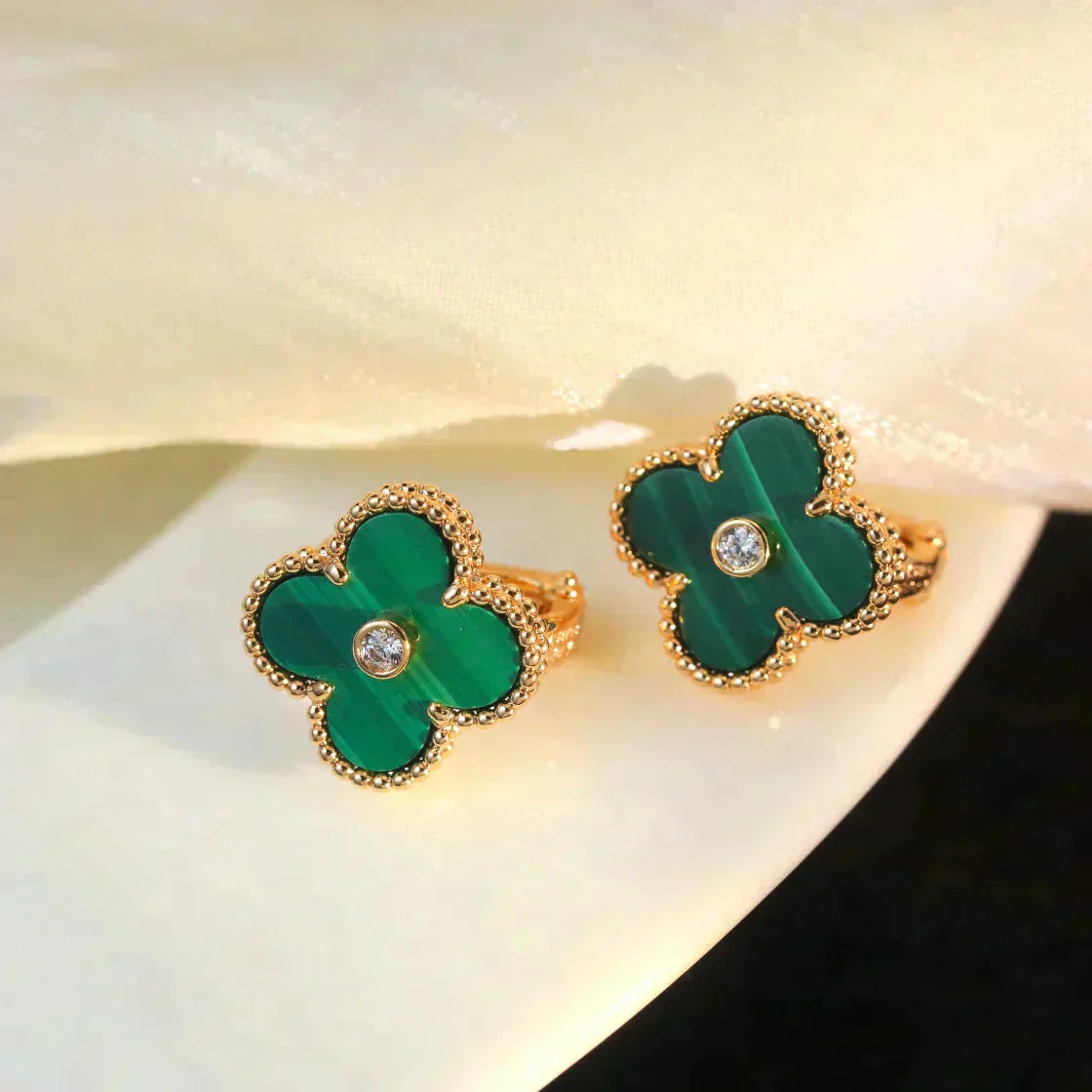 [Windsor Jewelry]CLOVER MEDIUM 1 MOTIFS MALACHITE DIAMOND EARRINGS