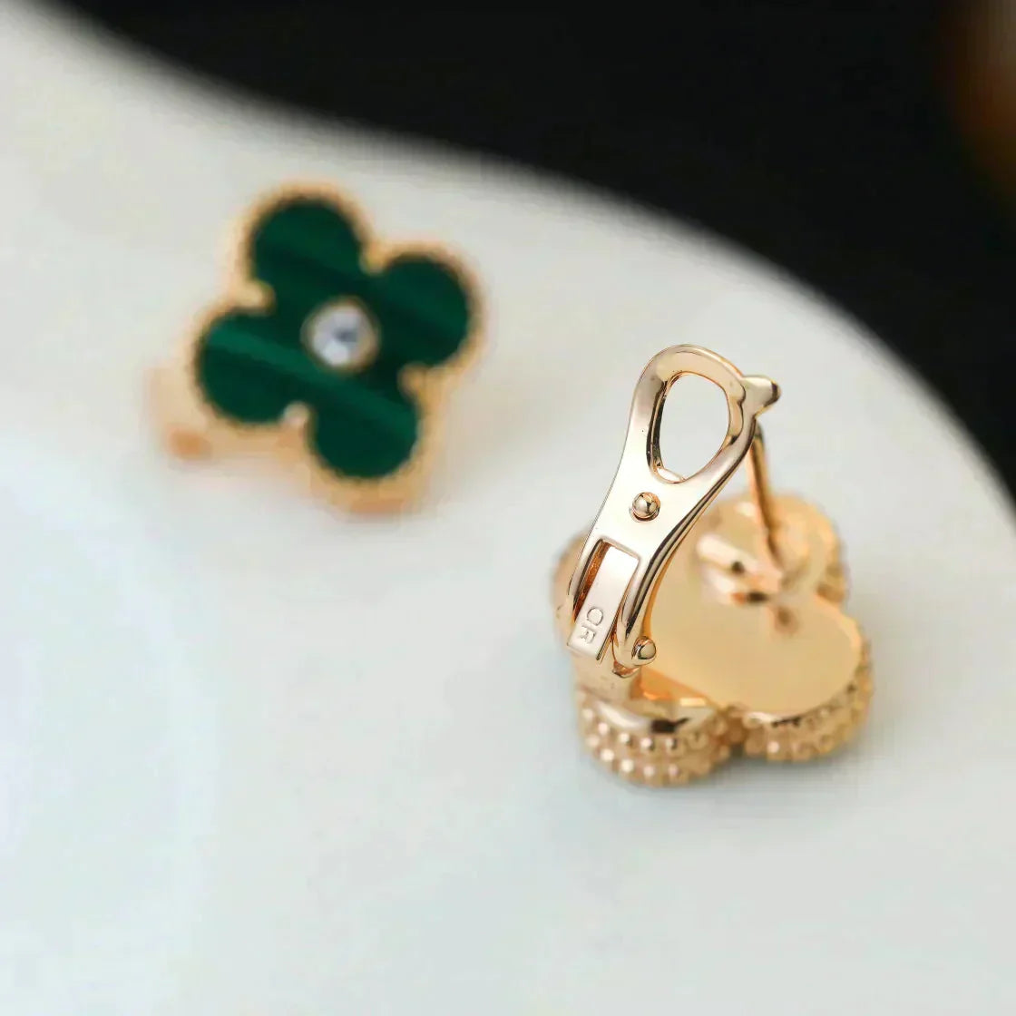 [Windsor Jewelry]CLOVER MEDIUM 1 MOTIFS MALACHITE DIAMOND EARRINGS