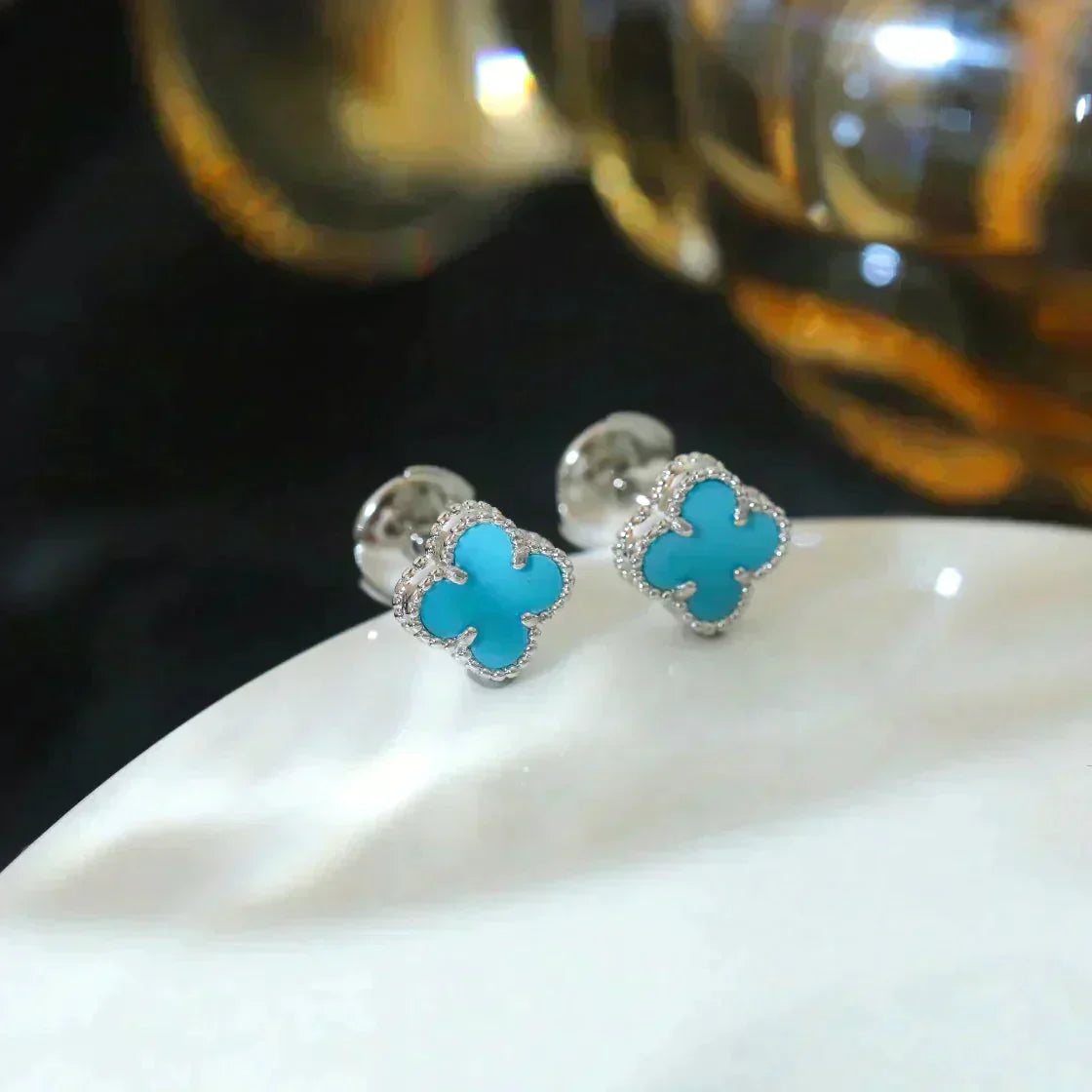 [Windsor Jewelry]CLOVER MINI 9.5MM ONYX STUD EARRINGS SILVER