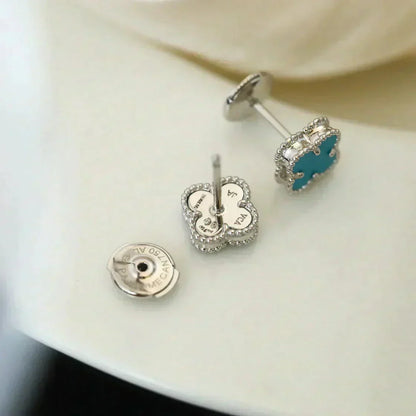 [Windsor Jewelry]CLOVER MINI 9.5MM ONYX STUD EARRINGS SILVER