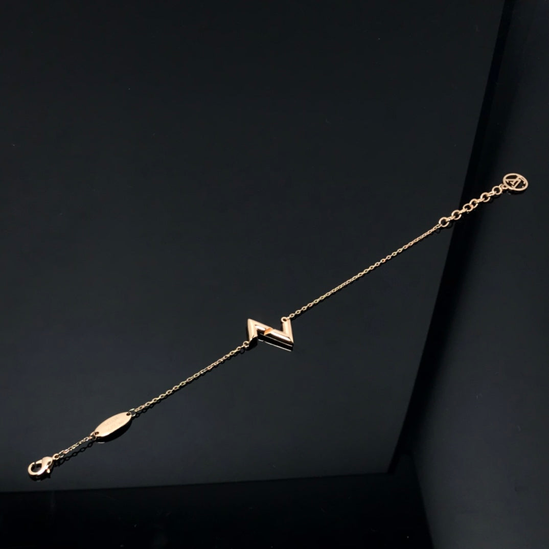 [Windsor Jewelry]VOLT LV LOGO BRACELET