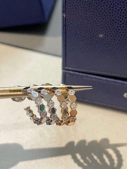 [Windsor Jewelry]Hollow Design Four-Leaf Clover Flower Shape Ring