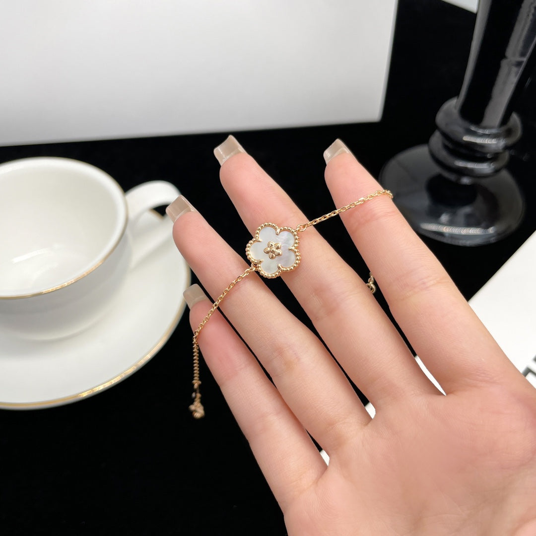 [Windsor Jewelry]LUCKY SPRING ROSE GOLD MOP BRACELET