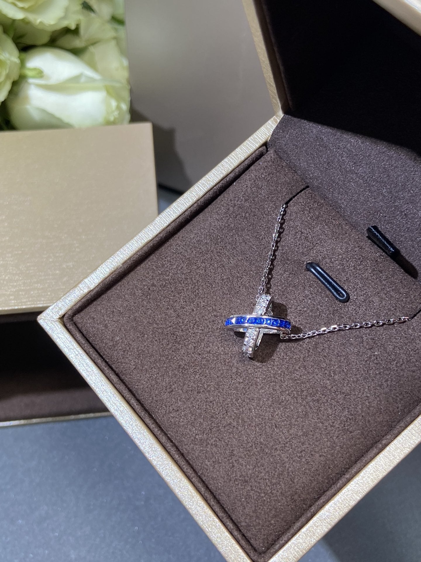 [Windsor Jewelry]LIENS DIAMOND SILVER NECKLACE