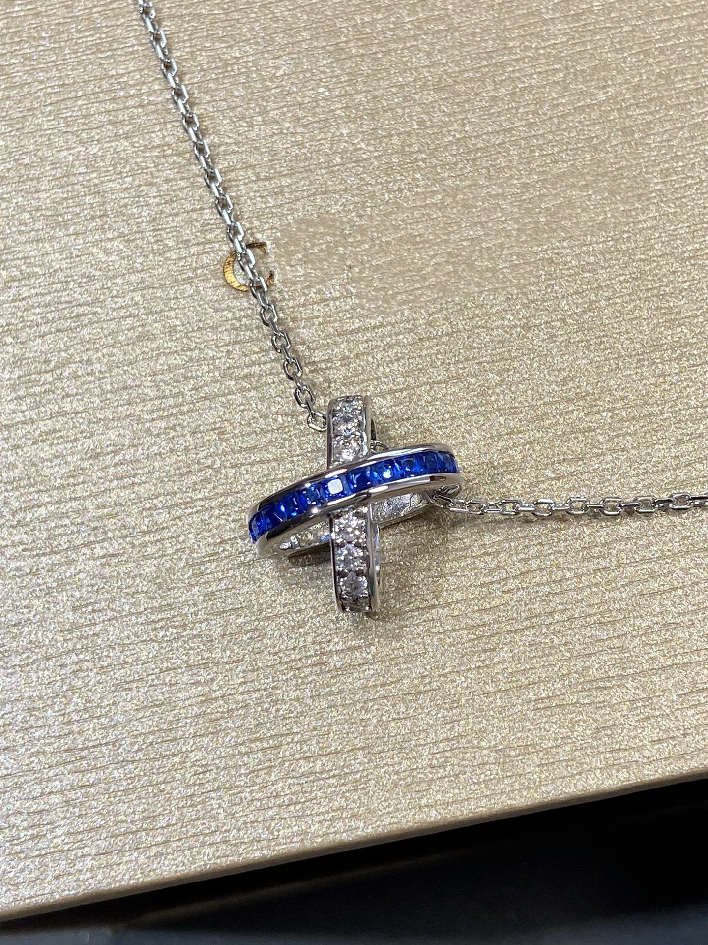[Windsor Jewelry]LIENS DIAMOND SILVER NECKLACE