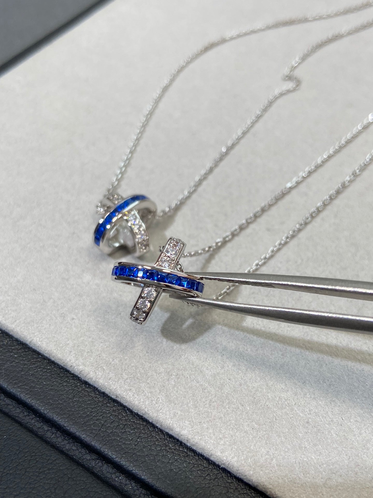 [Windsor Jewelry]LIENS DIAMOND SILVER NECKLACE