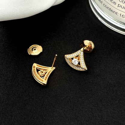 [Windsor Jewelry]DREAM MINI DIAMOND STUD EARRINGS