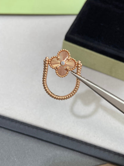 [Windsor Jewelry]CLOVER RIVERSIBLE ROSE GOLD RING