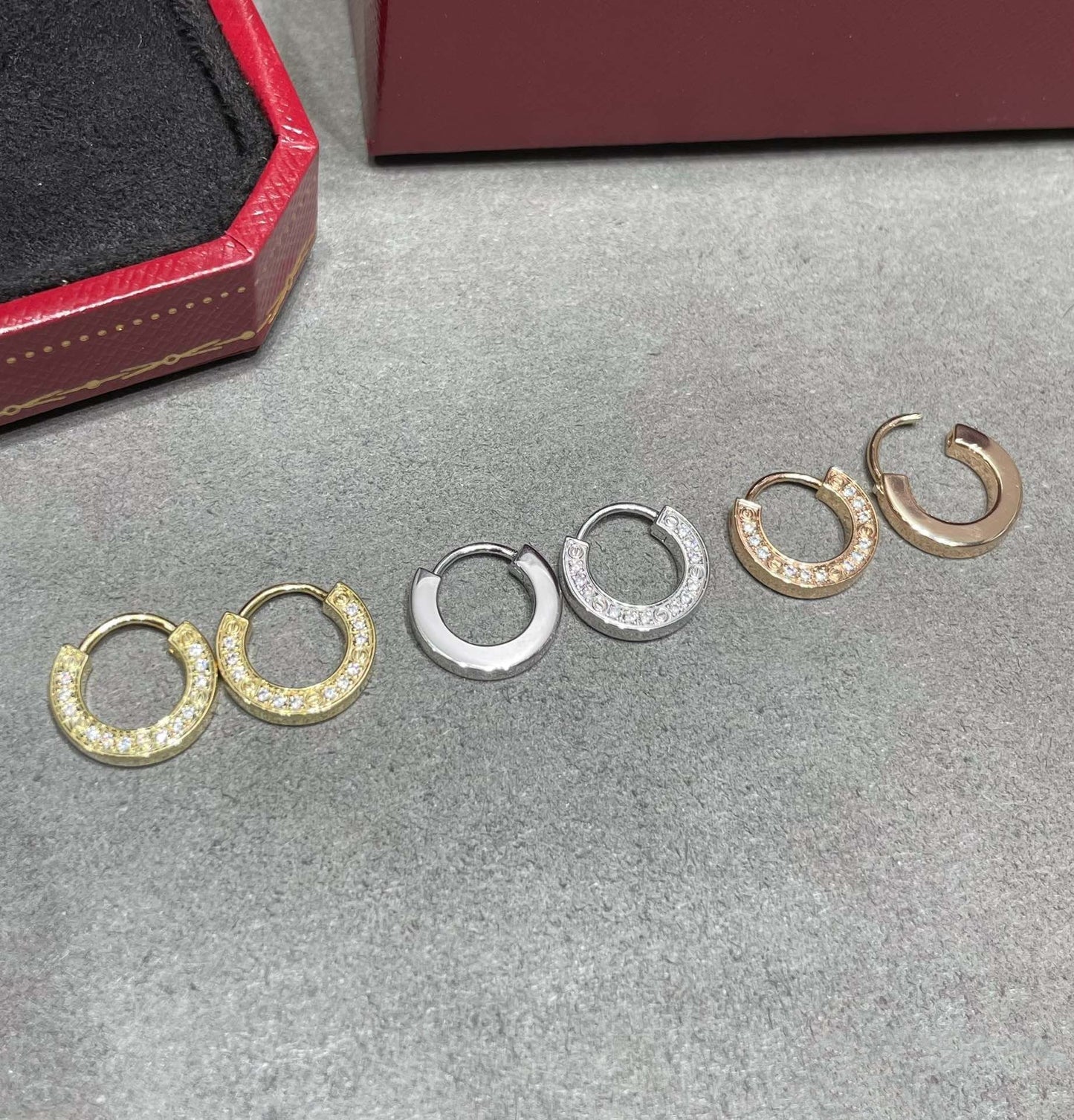 [Windsor Jewelry]LOVE DIAMOND EARRINGS