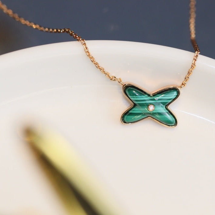 [Windsor Jewelry]JEUX MALACHITE 1 DIAMOND PINK GOLD NECKLACE