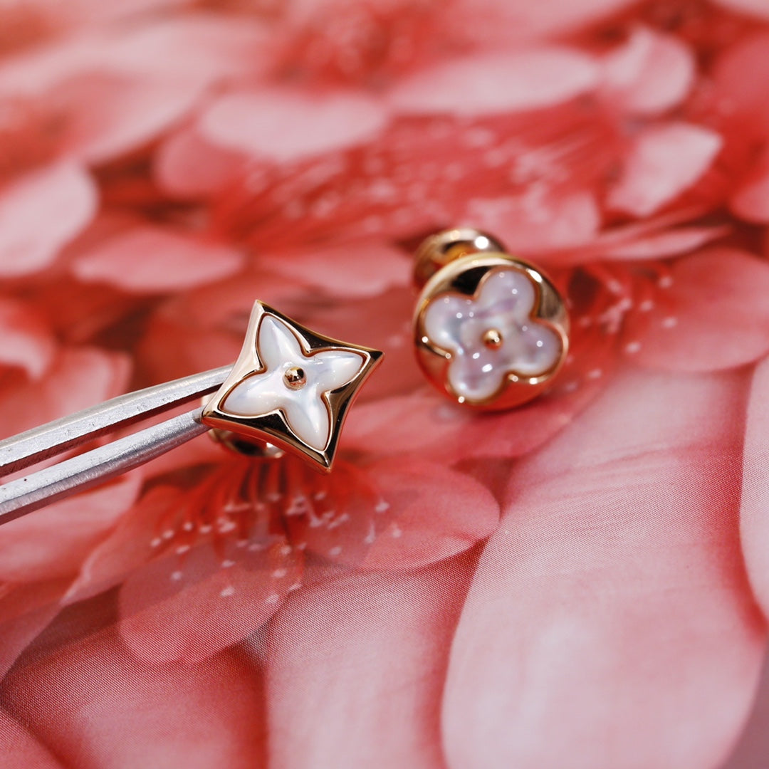 [Windsor Jewelry]STAR AND SUN PINK GOLD MOP STUD EARRINGS
