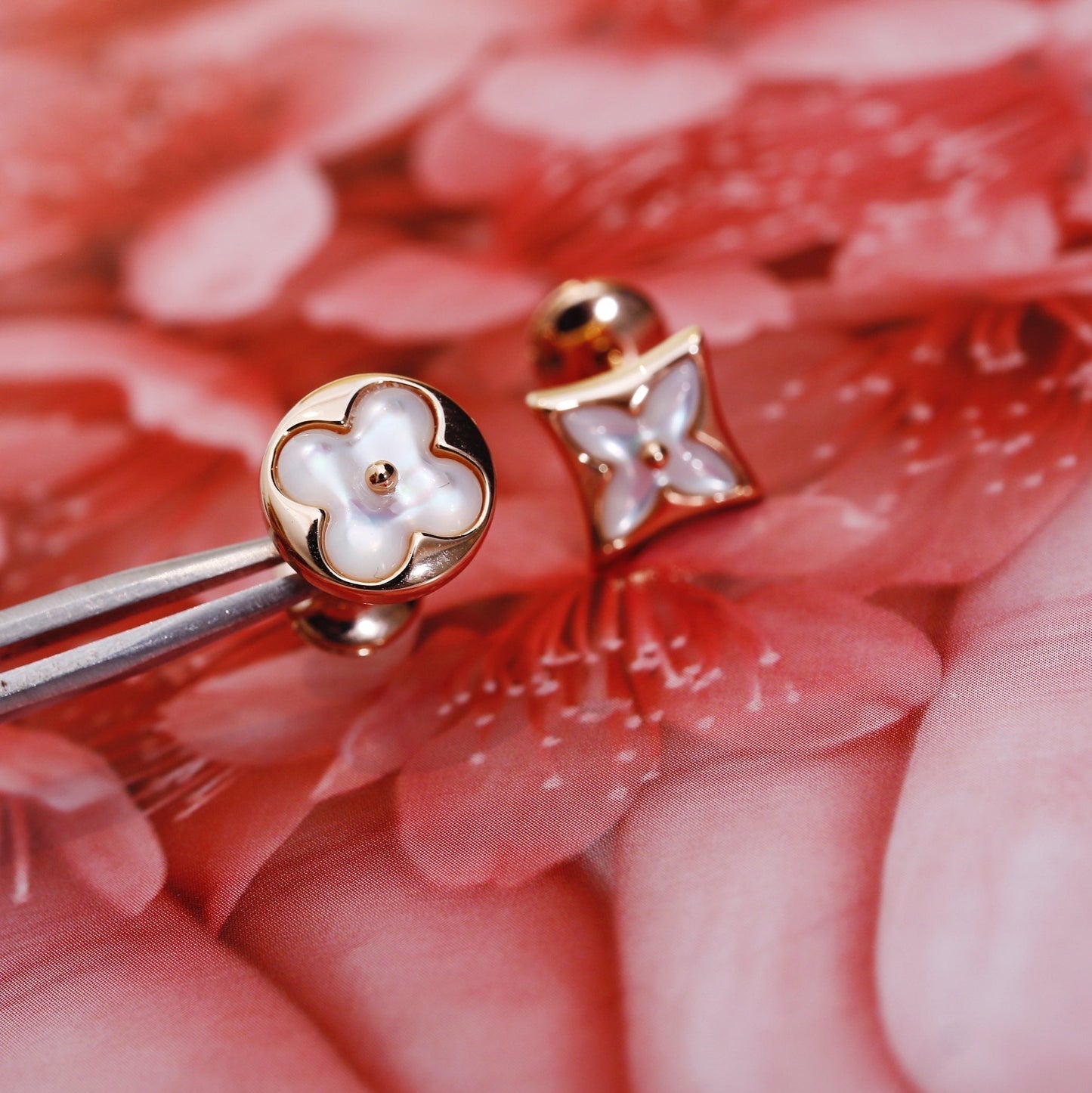 [Windsor Jewelry]STAR AND SUN PINK GOLD MOP STUD EARRINGS