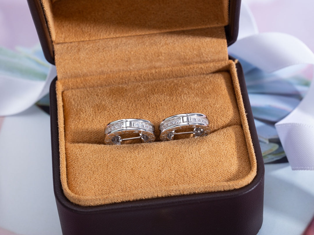 [Windsor Jewelry]ZERO 1 MINI SILVER DIAMOND EARRINGS