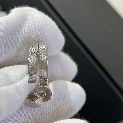 [Windsor Jewelry]LOVE DIAMOND SILVER HOOP EARRINGS