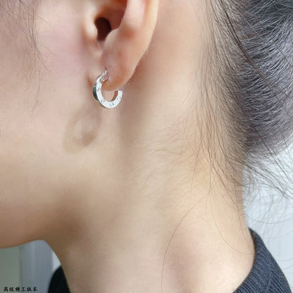 [Windsor Jewelry]LOVE MINI EARRINGS