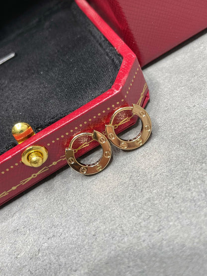 [Windsor Jewelry]LOVE MINI EARRINGS