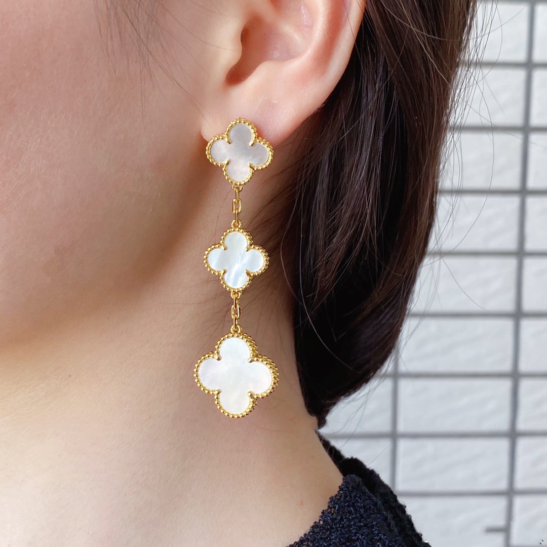 [Windsor Jewelry]CLOVER MOP 3 MOTIFS GOLD EARRINGS