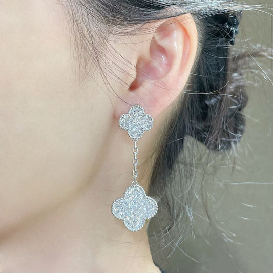 [Windsor Jewelry]CLOVER 2 MOTIFS DIAMOND PAVED SILVER EARRINGS